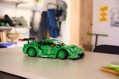 Porsche 911 GT3 R REXY AO Racing auto LEGO-set afbeelding 12