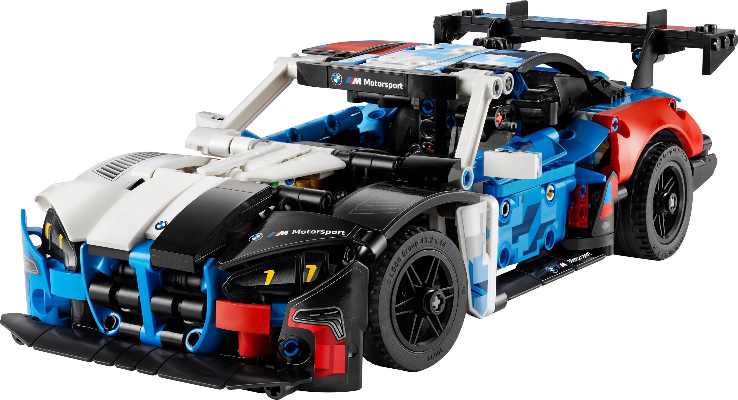 BMW M4 GT3 EVO Race Car LEGO-set afbeelding 2