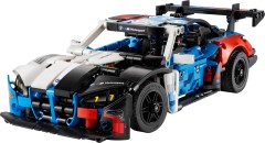 BMW M4 GT3 EVO Race Car LEGO-set afbeelding 2