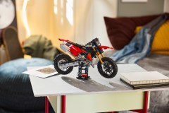 Ducati Desmo450 MX Factory Motorcycle, zdjęcie 6