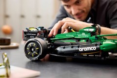 Aston Martin Aramco AMR25 F1 Car, zdjęcie 9