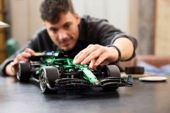 Aston Martin Aramco AMR25 F1 Car, zdjęcie 11