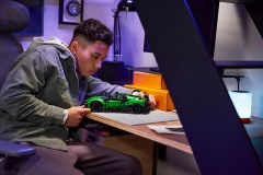 Green Bugatti Chiron Pur Sport Hypercar, zdjęcie 7