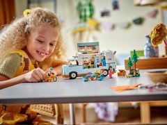 Camperavontuur met vrienden LEGO-set afbeelding 11