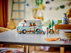 Camperavontuur met vrienden LEGO-set afbeelding 12