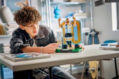 Lionel Messi – Football Legend