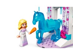 Elsa and the Nokk's Ice Stable, zdjęcie 4
