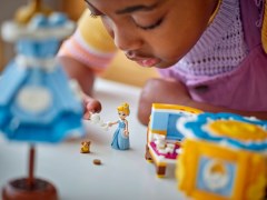 De jurk van Assepoester LEGO-set afbeelding 4