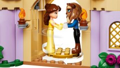 Het betoverde kasteel van Belle en het Beest LEGO-set afbeelding 7