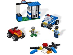 Конструктор LEGO (ЛЕГО) Bricks and More 4636  Police Building Set