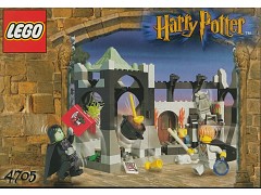 Конструктор LEGO (ЛЕГО) Harry Potter 4705 Классная комната Снегга Snape's Class