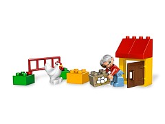 Конструктор LEGO (ЛЕГО) Duplo 5644  Chicken Coop