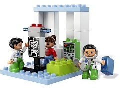 Конструктор LEGO (ЛЕГО) Duplo 5795  Big City Hospital