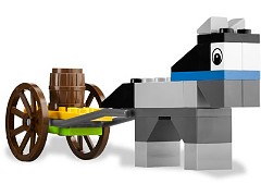 Конструктор LEGO (ЛЕГО) Bricks and More 5929  Knight and Castle Building Set