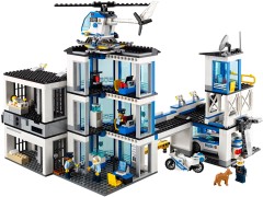 Конструктор LEGO (ЛЕГО) City 60141 Полицейский участок  Police Station