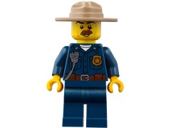 Конструктор LEGO (ЛЕГО) City 60174 Полицейский участок в горах Mountain Police Headquarters