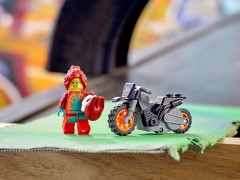 Fire Stunt Bike, zdjęcie 3