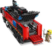 Luchthaven brandweertruck LEGO-set afbeelding 9