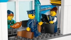 Luchthaven met vliegtuig LEGO-set afbeelding 8