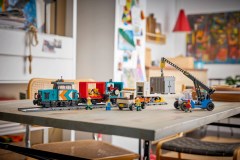 Containertrein met kraan en vrachtwagen LEGO-set afbeelding 13