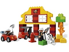 Конструктор LEGO (ЛЕГО) Duplo 6138  My First Fire Station