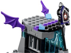 Конструктор LEGO (ЛЕГО) Nexo Knights 70349 Мобильная тюрьма Руины Ruina's Lock & Roller