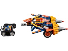 Конструктор LEGO (ЛЕГО) Nexo Knights 70354  Axl's Rumble Maker