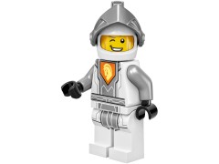 Конструктор LEGO (ЛЕГО) Nexo Knights 70366 Боевые доспехи Ланса Battle Suit Lance