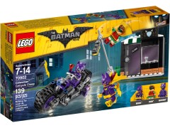 Конструктор LEGO (ЛЕГО) The LEGO Batman Movie 70902 Погоня за Женщиной-кошкой Catwoman Catcycle Chase