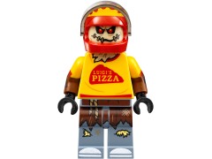 Конструктор LEGO (ЛЕГО) The LEGO Batman Movie 70910 Особая доставка Пугала Scarecrow Special Delivery
