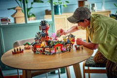 15-jarig jubileum: De oude stad LEGO-set afbeelding 17