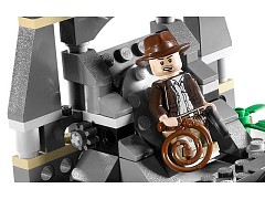 Конструктор LEGO (ЛЕГО) Indiana Jones 7196  Chauchilla Cemetery Battle