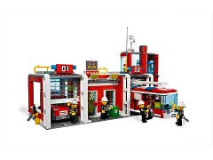 Конструктор LEGO (ЛЕГО) City 7208  Fire Station