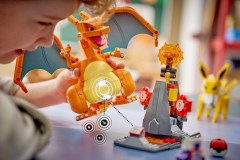 SMART Play: Charizard vs. Jolteon Ultimate Battle, zdjęcie 9