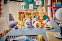 SMART Play: Charizard vs. Jolteon Ultimate Battle, zdjęcie 14