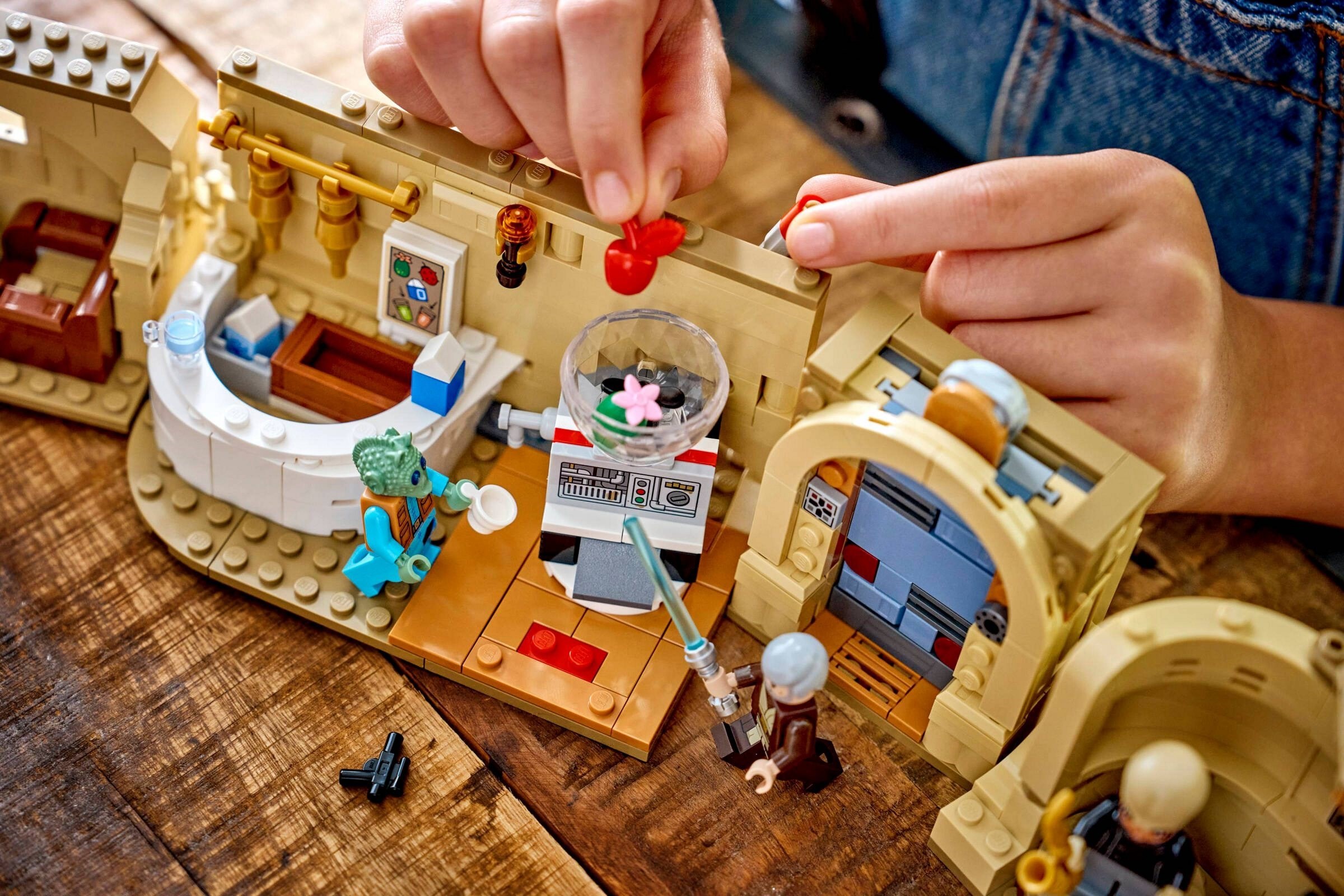 Mos Eisley Cantina