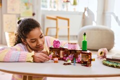 Glinda & Elphaba's Dormitory LEGO-set afbeelding 9