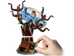 Конструктор LEGO (ЛЕГО) Harry Potter 75953 Гремучая ива  Hogwarts Whomping Willow