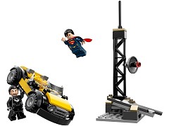 Конструктор LEGO (ЛЕГО) DC Comics Super Heroes 76002 Схватка за Метрополис Superman Metropolis Showdown
