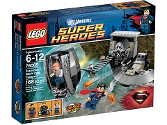 Конструктор LEGO (ЛЕГО) DC Comics Super Heroes 76009 Побег с Блэк Зиро Superman: Black Zero Escape