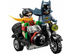 Конструктор LEGO (ЛЕГО) DC Comics Super Heroes 76052  Batman Classic TV Series - Batcave