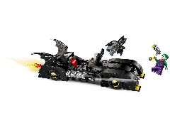 Конструктор LEGO (ЛЕГО) DC Comics Super Heroes 76119 Бэтмобиль: Погоня за Джокером Batmobile: Pursuit of The Joker