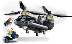 Black Widow's Helicopter Chase, zdjęcie 7