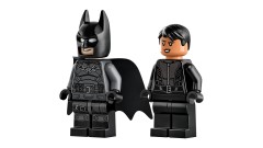 Batman & Selina Kyle Motorcycle Pursuit, zdjęcie 4
