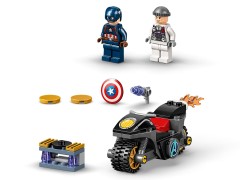 Captain America and Hydra Face-Off, zdjęcie 5