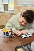 Spider-Verse: Miles Morales vs. de Spot LEGO-set afbeelding 9