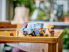 Vliegende Ford Anglia LEGO-set afbeelding 9