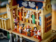 Kasteel Zweinstein: de Grote Zaal LEGO-set afbeelding 11