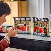 Boekensteun: De Zweinstein Express LEGO-set afbeelding 11