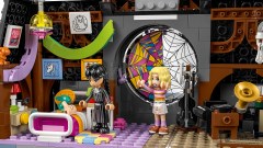 Wednesday & Enid's Dorm Room, zdjęcie 12